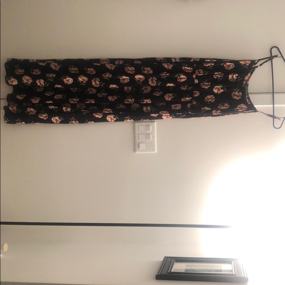 Black maxi dress with flowers, Size 1X